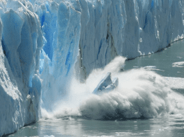 Antarctic Ice Sheets Face Melting 'Tipping Point' as Oceans Warm