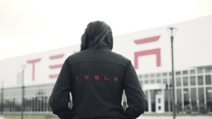 Tesla accused of preferring H-1B workers over American employees in lawsuit