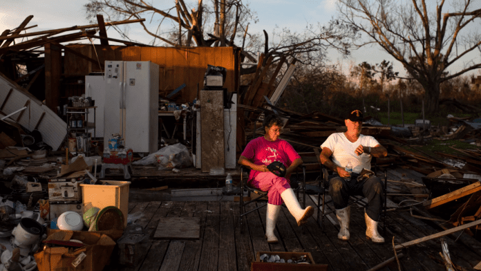 Washington residents file suit blaming oil industry for climate impacts and soaring premiums